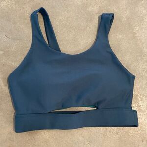 Beyond athletica energy barely there sports bra size small